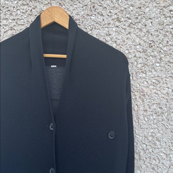 Lululemon Intuition Meditation Sweater Wrap in Black - Picture 6 of 13